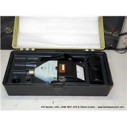 BRUEL & KJOER SOUND LEVEL METER TYPE 2205