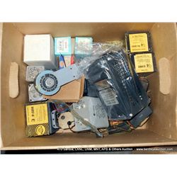 BOX: ASSORTED TUBES, RELAYS, CAPACITORS