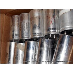 BOX: MALLORY 1500 CAPACITORS