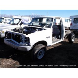 1996 FORD F-250 XL HD PICKUP ~ 96,715 MILES VIN: 2FDHF25H2TCA28547, REGULAR CAB PICKUP, 2 DOOR, 5.8L