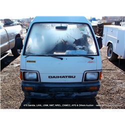 DAIHATSU HI-JET PLANT TRUCK NO KEYS NO TITLE (print sequence:) 15-179