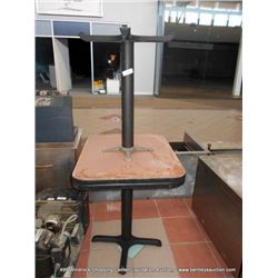 DINING TABLE 2X MONEY