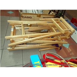 FOLDING CHAIRS 3X MONEY