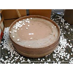 TRASHCAN HOLDERS/PANS 5X MONEY