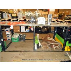 8' X 4' X 3 1/2' STAGE RISER