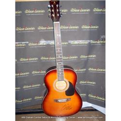 INDIANA DAKOTA MODEL IDA-TB GUITAR, CASEY??