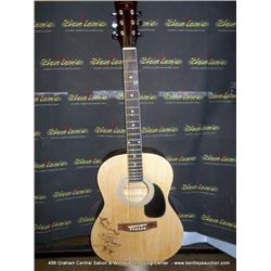 INDIANA DAKOTA MODEL IDA-N GUITAR, HEE HAW KING OF CLUBS TOUR 2013