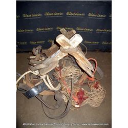 HORSE CARRIER CAMP SADDLE