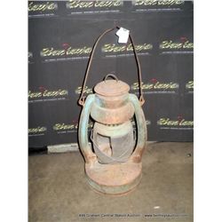 OLD EMBURY MEG KEROSENE LANTERN