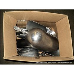 BOX: ICE SCOOPS & MIXERS CUPS