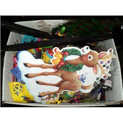 BOX: DECORATED CHRISTMAS ITEMS