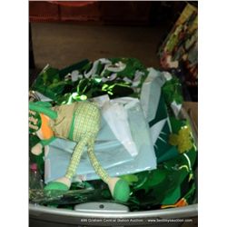 BOX: ST PATRICK'S DAY DECORATIONS