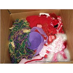 BOX: VALENTINE DECORATIONS