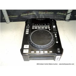 American Audio, Radius 1000, CD/ MP3 Player/ Midi Controller