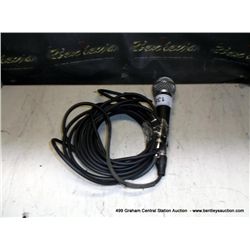 Dynamic OM-500 Microphone with Cable