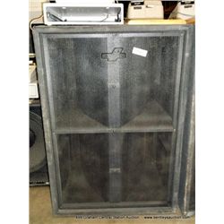 DAS DUAL 18" SUBWOOFER BOX ST-218