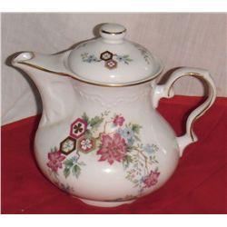 Teapot with flowers