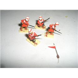 VINTAGE TOY SOLDIERS 4 + 1 FLAG TOTAL AFRICAN SOLDIERS *HAND PAINTED & PLASTIC*!! TOY SOLDIERS CAME
