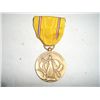 Image 1 : VINTAGE WWII RARE MEDAL BADGE *AMERICAN DEFENSE* BOOK VALUE $35.00+!! MEDAL CAME OUT OF ESTATE!!