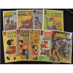 GROUP OF 9 COMICS. INCLUDES WALT DISNEY SHOWCASE #3 (1971), TIP TOP COMICS #221
