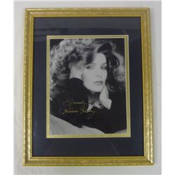 PRISCILLA PRESLEY AUTOGRAPH/SIGNED 8X10 B/W PHOTO