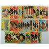 Image 1 : 1959 TOPPS LOT (51 cds), LOADED WITH SEMI & MINOR STARS-COLAVITO-APARICIO-CEPEDA
