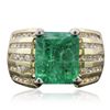 Image 1 : 10KT Two-Tone Gold 4.31ct Emerald and Diamond Ring