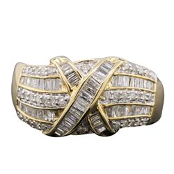 14KT Yellow Gold 0.57ctw Diamond Ring