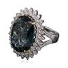 Image 3 : 14KT White Gold 19.77ct Topaz and Diamond Ring