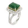 Image 3 : 14KT Two-Tone Gold 4.90ct Emerald and Diamond Ring