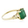Image 2 : 14KT Yellow Gold 2.71ct Emerald Ring