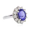 Image 2 : 14KT White Gold 4.42ct Tanzanite and Diamond Ring