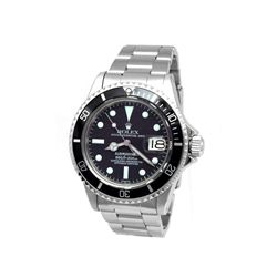 40mm Gents Rolex Stainless Steel Oyster Perpetual Submariner Watch. Black Dial. Stainless Steel Beze