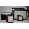 Image 4 : 16 Display Cases