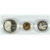 Image 1 : 1993 BILL OF RIGHTS 3 PIECE COMMEM. SET: $5 GOLD, SILVER DOLLAR AND HALF DOLLAR
