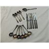 Image 1 : LOT 17 ANTIQUE WM A  ROGERS SILVERWARE