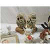 Image 3 : LOT 8 ASSORTED VINTAGE DECOR KNICK KNACKS
