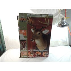 BUCK THE ANIMATED TROPHY