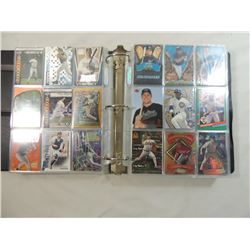 BASEBALL STAR CARD BINDER MIXED
