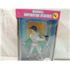 Image 2 : BASEBALL SUPERSTAR STATUE DON MATTINGLY