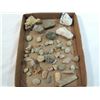 Image 1 : BOX LOT ASSORTED ROCKS & FOSSILS