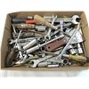 Image 1 : BOX LOT ASSORTED TOOLS
