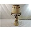 Image 3 : VINTAGE FIGURINE LAMP