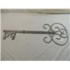 Image 1 : LARGE METAL DECOTATIVE KEY WALL ART
