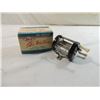 Image 1 : H I IKE WALTON LEVEL WIND CASTING REEL