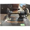 Image 3 : WHITE ROTORY USA SEWING MACHINE & TABLE