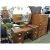 Image 1 : ART DECO VINTAGE VANITY