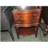 Image 2 : SMALL FRENCH PROV SIDE TABLE END TABLE