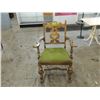 Image 2 : VINTAGE ELEGANT ARM DINING CHAIR