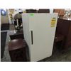 Image 1 : FRIGIDAIRE STANDING UPRIGHT FREEZER